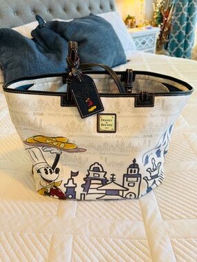 Dooney & Bourke Disney Epcot Food & Wine Festival 2018 Tote Bag